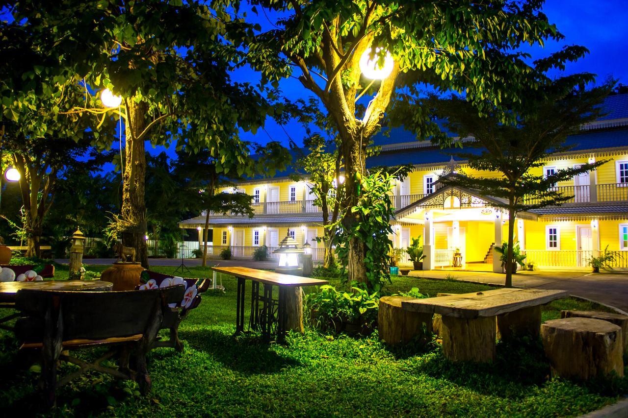 Raiwin Buri Resort Phrae Exterior photo